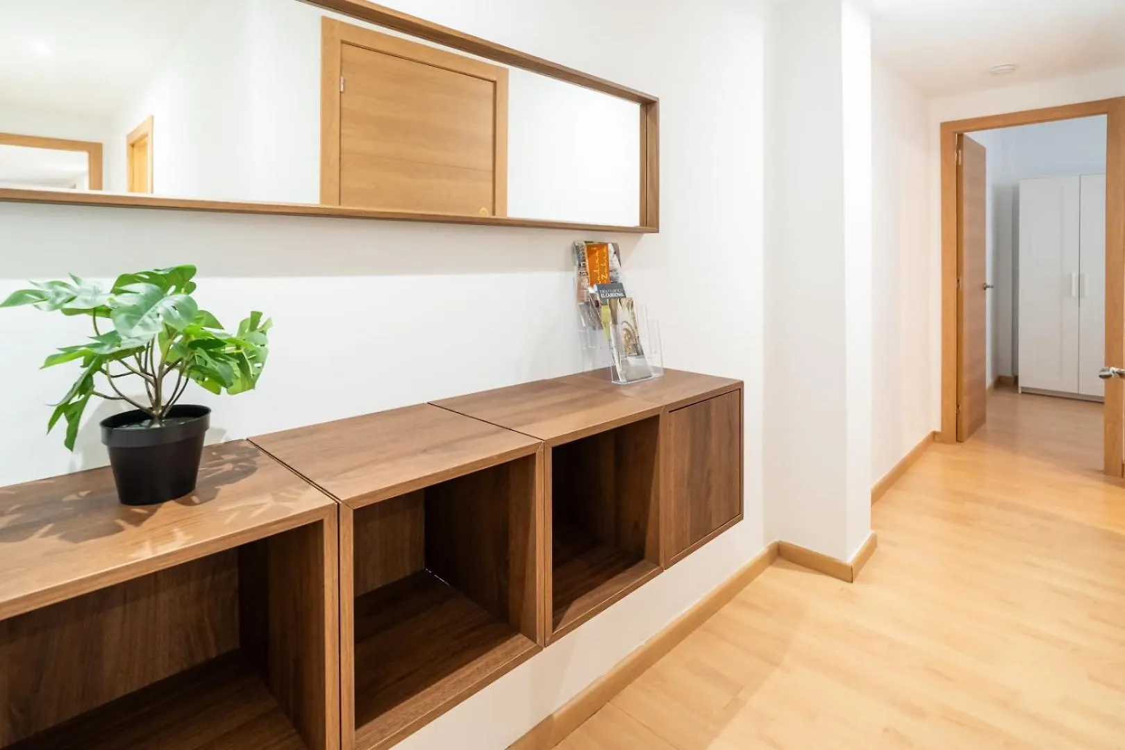 Apartamento A 15 Minutos De La Juderia Con Parking Cordoba 0*,  Spain