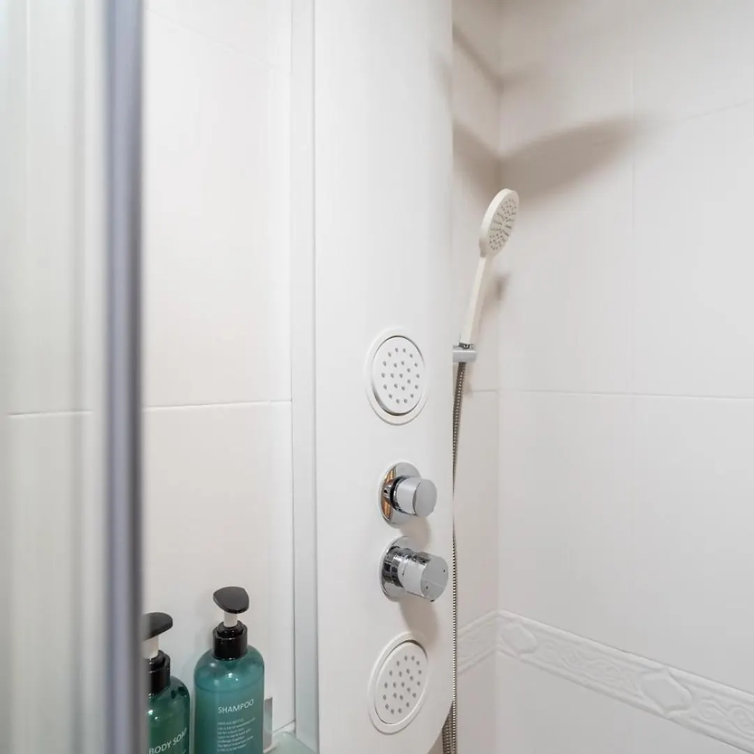 Apartamento A 15 Minutos De La Juderia Con Parking Cordoba 0*,  Spain